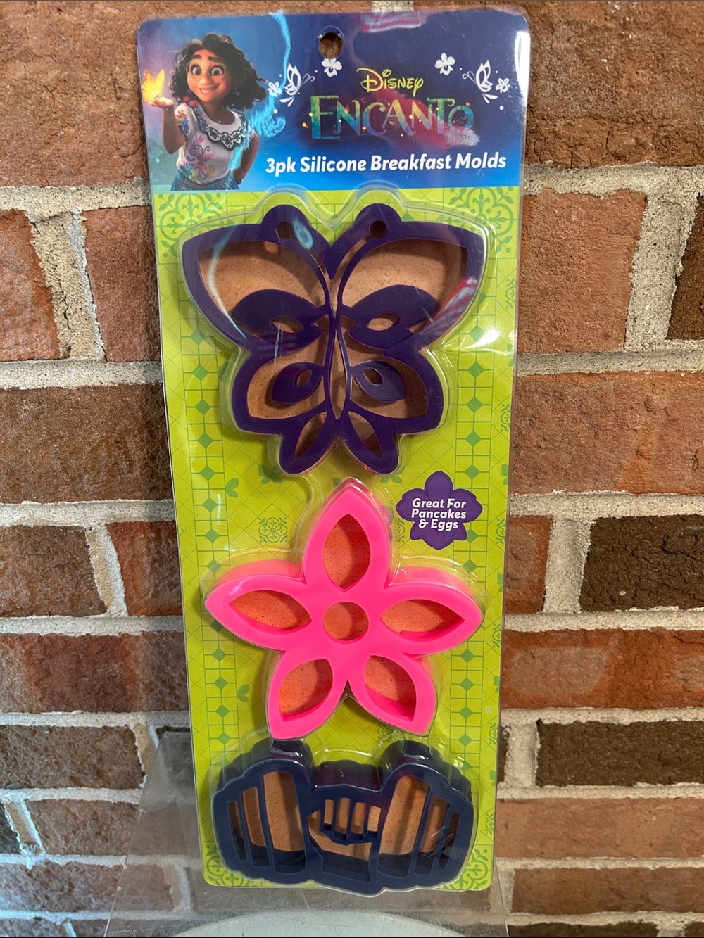 Disney Encanto Silicone Breakfast Molds - Purple & Pink